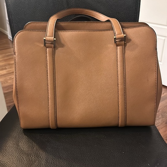 Kate Spade tote and wallet set - Picture 8 of 9